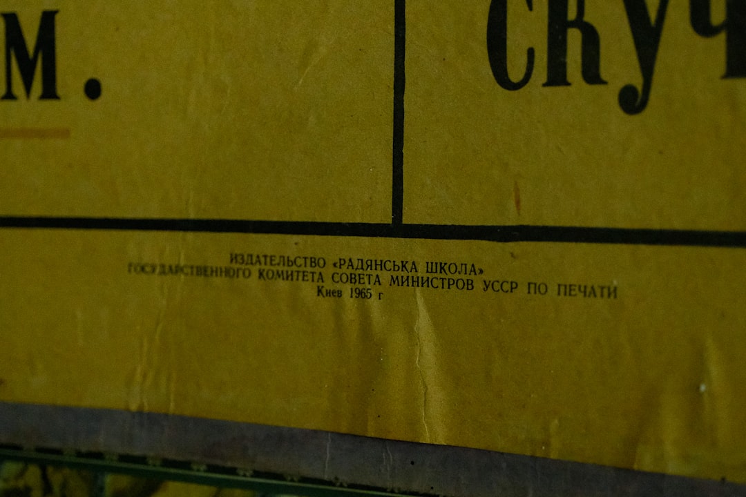 手書きのメッセージカードと共におまけ（小さなキャンディ）が添えられた、丁寧に梱包された商品
