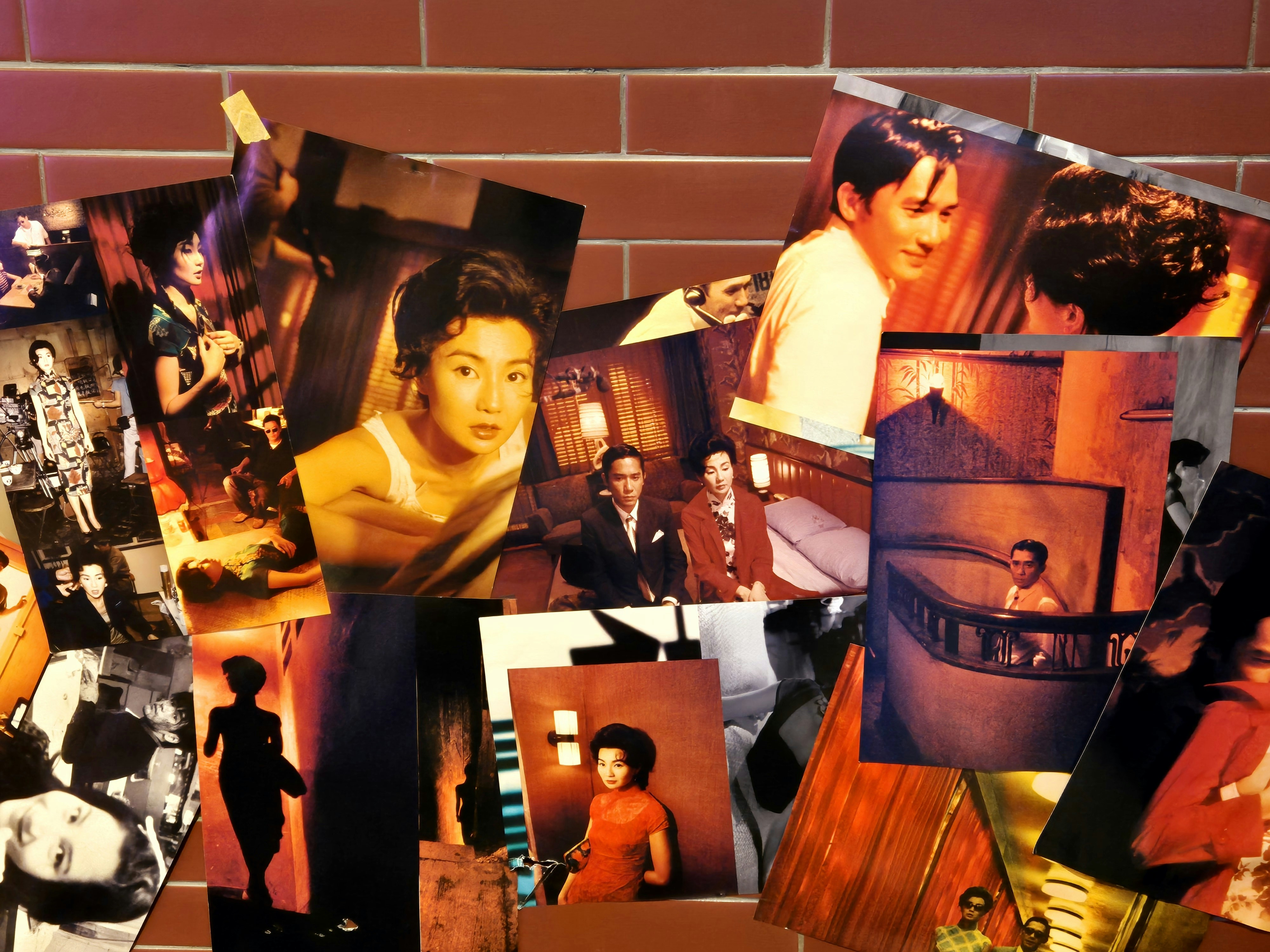 様々な種類の箱（ダンボール、ギフトボックス、プラスチックケースなど）が並んでいる様子を、用途別に紹介するコラージュ写真